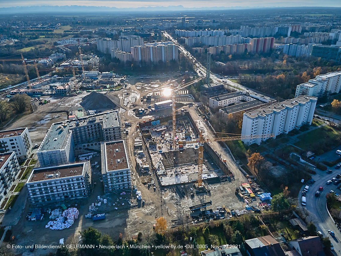 19.11.2021 - Luftbilder von der Baustelle Alexisquartier und Pandion Verde in Neuperlach